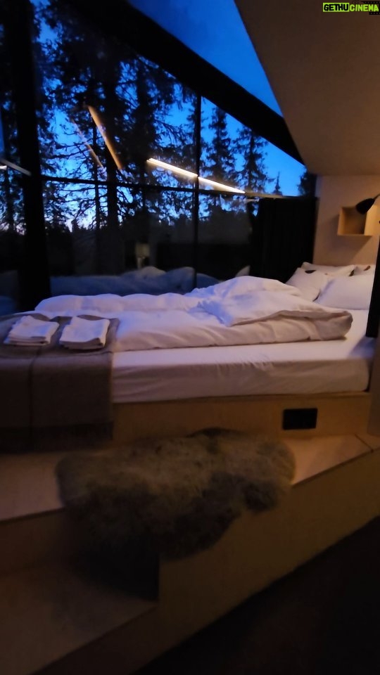 Emma Kimiläinen Instagram - Magical Pond igloo village, a true gem in Ruka-Kuusamo, Finland 🇫🇮 I've been here in the winter time too, you can find a reel of that visit in my profile if you'd like to see what kind of activities you can do here during winter. @magicalpond @rukakuusamo @ourfinland #visitfinland #rukakuusamo #ruka #visitruka #magicalpond #igloovillage #igloohotel #igloo #Finland