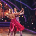 Emma Kimiläinen Instagram – Last week, our dance was a playful, elegant, and fast quickstep. Tomorrow, it’s a cha cha cha that interprets relationship drama, passion, and independence. 
Can’t wait! 😍

Even if it feels like election campaigning, I must remind you that we are not able to continue in this show and competition without your votes. So, if you’d like to see us dancing in the future too, the voting link can be found in my bio. We are grateful for all your support! 🩷

Viime viikolla tanssittiin vauhdikas, elegantti ja leikkisä quickstep, mutta huomenna pääsee parisuhdedraama, intohimo sekä  itsenäistyminen cha cha chaahan tulkittuna valloilleen! 

Vaikka vähän vaalikampanjointifiilis tässä “muistakaa äänestää” -hengessä on, niin muistuttaisimme kuitenkin kauniisti, että katsojien äänet ratkaisevat. Joten jos haluatte nähdä meidät myös ensi viikolla, niin äänestyslinkki löytyy mun biosta. 

Voit myös äänestää meitä soittamalla numeroon 0700 79 005 tai lähettämällä tekstiviestin 5 numeroon 17225. 

Olemme äärimmäisen kiitollisia kaikesta tuesta! 🩷

@matti_puro 
@tanssiitahtienkanssa 
@mtv3suomi
@mtvkatsomo

📷: @tamminenphotography 
☀️: @tanbylotta 
💇‍♀️: @butik.helsinki
💄: @sannipohjalainen 

#mtvttk #tanssiitähtienkanssa #ttk #dancingwiththestars #dwts