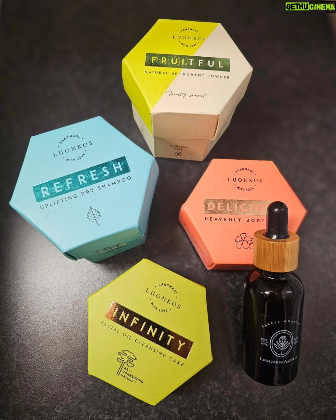 Emma Kimiläinen Instagram - Innovative natural cosmetics from Finland 🇫🇮 | AD & -15% EMMAK15 discount code @luonkos My skin loves these @luonkos skincare products, but especially the ones that have forest microbe extract in them. Luonkos was the pioneer, first to bring the forest microbe extract into cosmetics in 2020. I'm happy that they did because the forest product line supports the microbiome by reducing inflammations, redness, and irritations and it really works for me. My skin is usually really red and gets dry and irritated easily when using cleansing products. The fact that forest microbes also support collagen production, is great news to a 30+ year old. 😅 I'm delighted that I can provide you with a discount code EMMAK15 so you can try these amazing handcrafted Finnish products or maybe make someone else really happy on Christmas! These 100% natural ingredient products are suitable for everyone as there are specific facial cleansing cakes for each skin type. Many acne or other difficult skin conditions have been healed with @luonkos products. So, explore luonkos.com and enjoy the discount code at the cashier. 😍 Here are some of my daily used favourite products as a reference: ♡ INFINITY face oil cleansing cake (incl. forest microbe extract) ♡ Ecological facial cleansing sponge ♡ DELICIOUS OR VITALITY body oil cake (incl. forest microbe extract) ♡ VALO brightening oil serum ♡ REFRESH dry shampoo ♡ FRUITFUL powder deodorant ♡ PRIMAL multifunctional forest balm (incl. forest microbe extract) Alekoodi EMMAK15 voimassa läpi tuotelinjaston osoitteessa luonkos.fi Tässä superhyvä lahjaidea pukinkonttiin jollekin toiselle tai itselle. 🩷 #luonkos #naturalcosmetics #cosmetics #skincare #ihonhoito #luonnonkosmetiikka