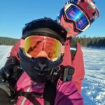 Emma Kimiläinen Instagram – Viikonloppuna on @kelekkamessut Rovaniemellä. Harmillisesti en itse pääse paikalle, koska pistän parketilla taas päät pyörälle sunnuntaina. Mutta hätä ei ole tämän näköinen, sillä onhan paikalla onneksi mun virallinen @lynx_snowmobiles stuntti @jonimaununen . Kuten huomaa, yhdennäköisyys on ilmiselvä. 
Paikalla on myös toinen näköissisko @annaleen4 ja perhe-edustuksen hoitaa parempi puolisko @samihyypia4 ❤️ 

Unfortunately, I’m not able to make it to the snowmobiling exhibition this weekend as I’m busy dancing, but no worries… @jonimaununen will be my official stunt, as he has successfully done it before. @annaleen4 and Joni can take turns stunting, and @samihyypia4 represents our family presence. 😄

Do you accept @lynx_snowmobiles ?

#lynxsnowmobiles #wearelynx #kelekkamessut #kelekkahommia #snowmobiling #moottorikelkkailu 
@Lynxsnowmobiles Kelekkamessut