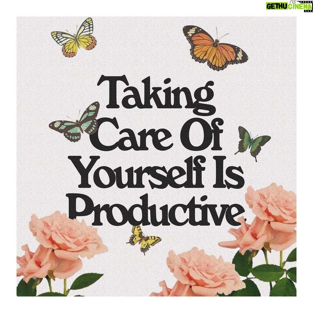 Emma Watson Instagram - Thanks for the reminder @chicksforclimate 🥰