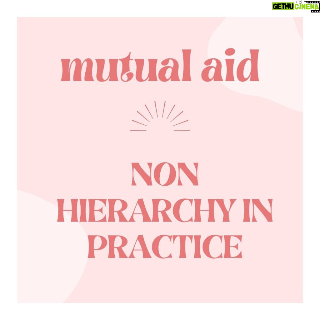 Emma Watson Instagram - #Repost from one of our favorite accounts @badactivistcollective ❤️‍🔥❤️‍🔥❤️‍🔥 "Mutual Aid is working to abolish hierarchy and hierarchical forms of power. When we say ‘solidarity not charity’ we are actively working to deconstruct hierarchical relationships of charity that allows creates ‘givers and donors’ and ‘recipients or underprivileged’ , making rich people and corporations look generous while upholding and legitimizing the systems that allow wealth hoarding. Instead mutual aid is deeply rooted in anti-capitalism, anti-imperialism, racial justice, gender justice and disability justice principles as aims to be disruptive in addressing the root causes of issues. We can only envision and work towards a new future by practicing what it wants to see, now. ✏️Researched and written by @tammy__online 🎨Designed by @tomaolivar “