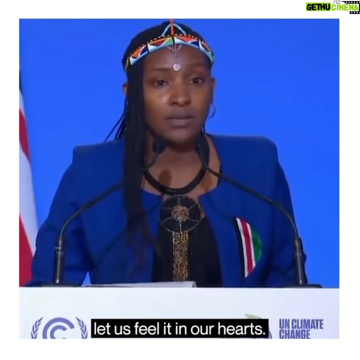 Emma Watson Instagram - “I believe in our human capacity to care deeply and to act collectively.” - @lizwathuti, an Environmentalist, Climate Activist, Founder @ggi_kenya spoke boldly at @cop26 demanding our leaders to "Open their hearts and act.”