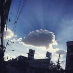 Enver Gjokaj Instagram - Afternoon rays #thailand #streetscene #amazingday May Kaidee's Thai Vegetarian