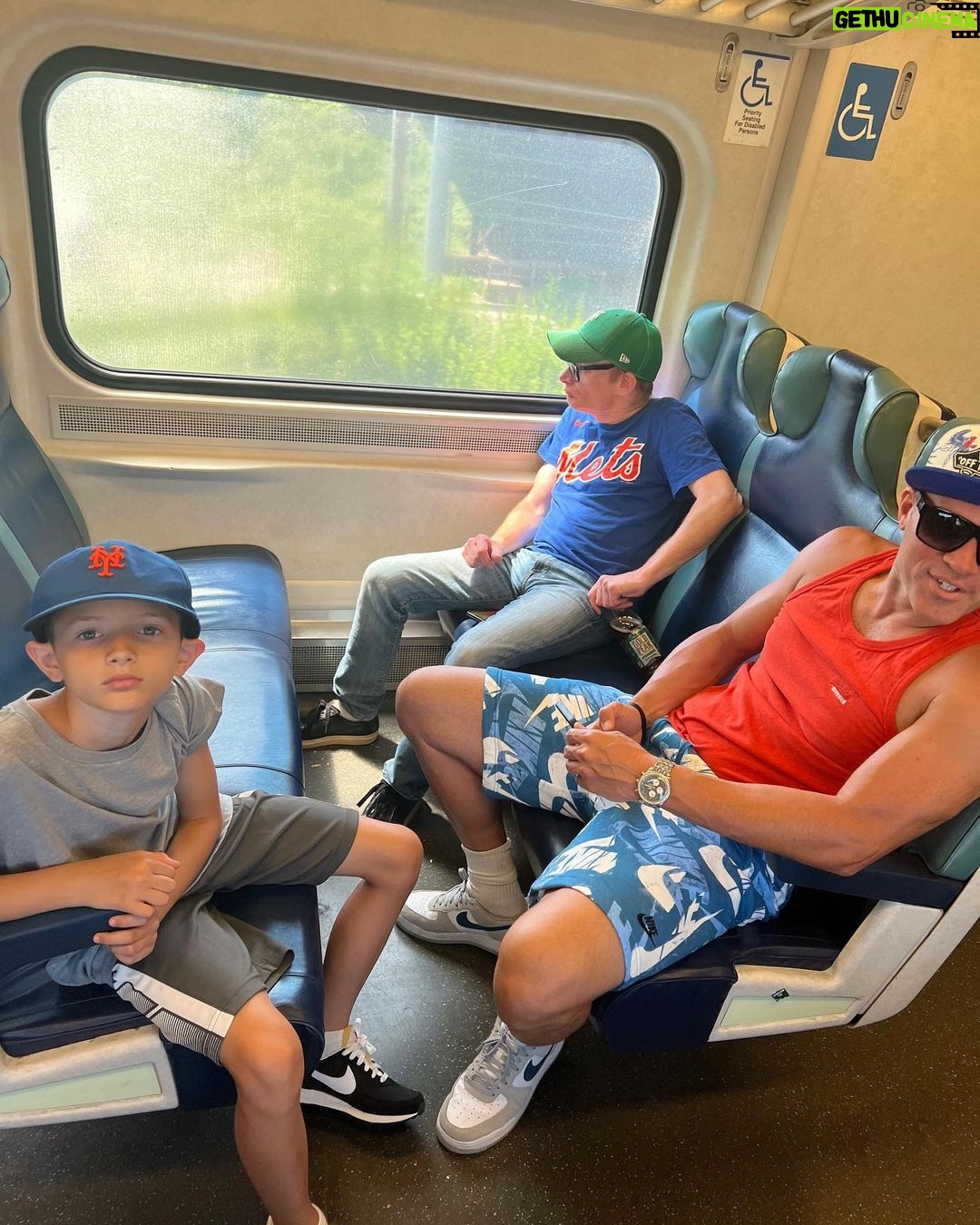 Enzo Palumbo Instagram - #citifield⚾️ neeks 1st game !! Citi Field