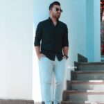 Erfan Rafie Instagram - تو لياقتش رو داري كه يه نفر جوري بهت نگاه كنه كه همه موفقيت زندگيش "تو" هستي⭐️ 📸 @amin_captive
