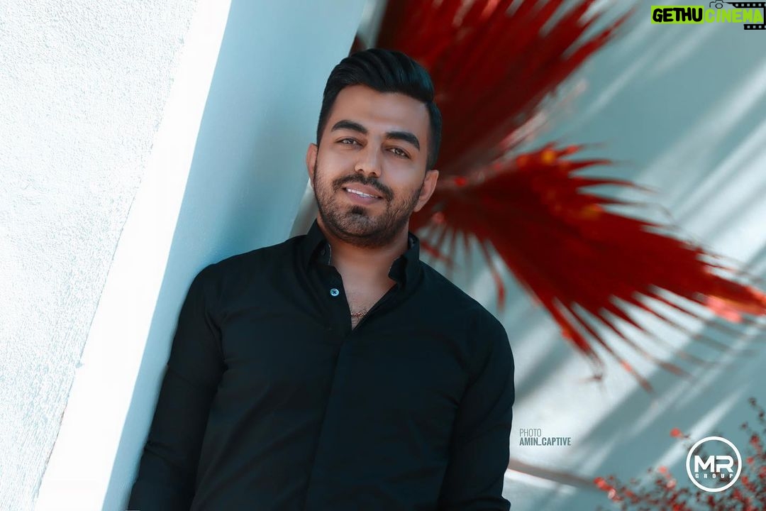 Erfan Rafie - 12.2K Likes - اگر واسه چيزايي كه ميخواي وقت نزاري، زندگي رو با چيزايي كه نميخواي تموم ميكني😉
📸 @amin_captive