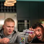 Erling Haaland Instagram - @433 🆚 @erling.haaland: Who will win the @aquafigure Waterdrop Challenge? 🚰🫗