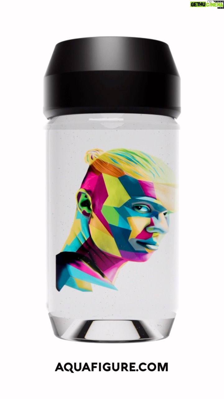 Erling Haaland Instagram - Excited to release my premium bottle in partnership with Aquafigure
.
. #madeinnorway #haaland #LimitedEdition #TAGyourbottle #ReusableBottle