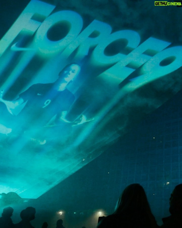 Erling Haaland Instagram - @Erling.Haaland was Born to Goal. To celebrate his phenomenal @PremierLeague goalscoring record we created a unique phenomenon in the skies of Manchester. #Force9 #nikefc National Football Museum