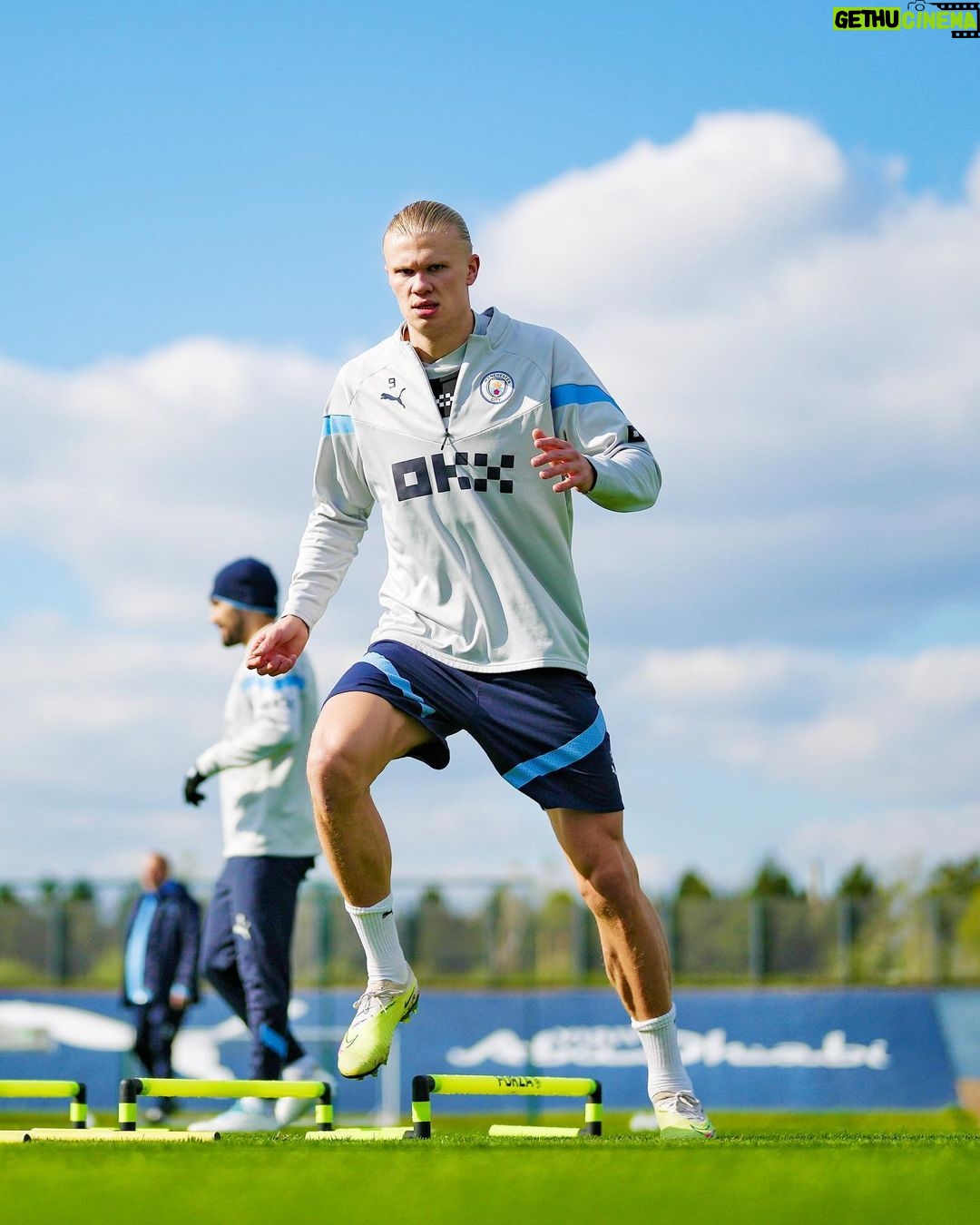 Erling Haaland Instagram - Cannot. Wait. 🔵 #mancity