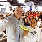 Erling Haaland Instagram - Celebrating the face of 9️⃣ @nikefootball x @erling.haaland 🙏 @alexscott2 Nike Town