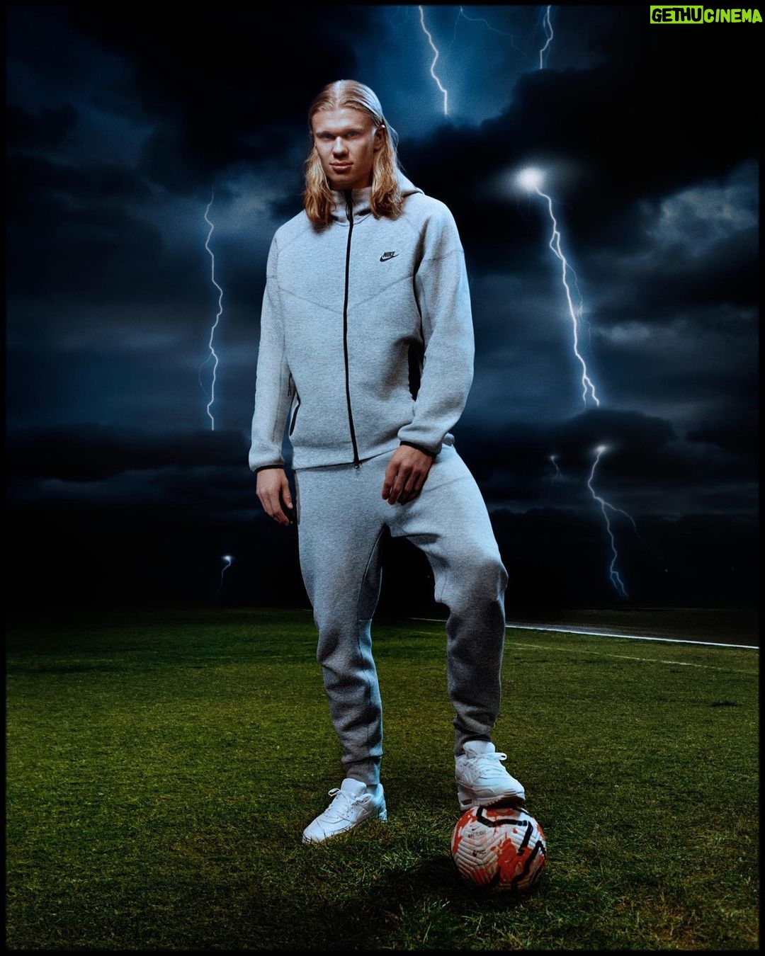 Erling Haaland Instagram - A Force of Nature gathers the storm in #NikeTech 🌩️ Nike Tech works on the sidelines or in town, when it’s blue skies or if the clouds are rolling in. Just watch out for lightning ⚡️ ️Shop the new collection now at Nike.com