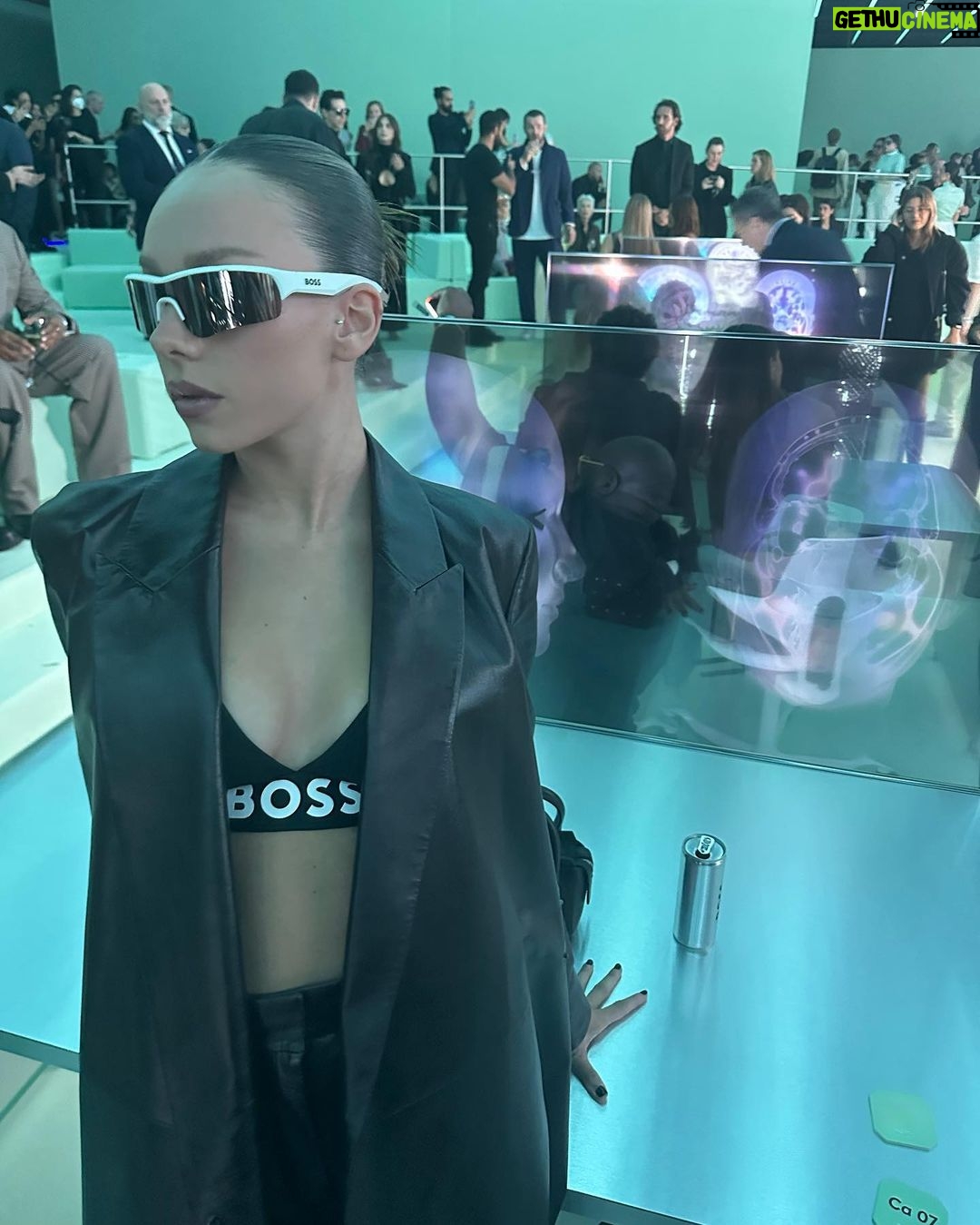 Ester Expósito Instagram - Your @boss #BeYourOwnBOSS