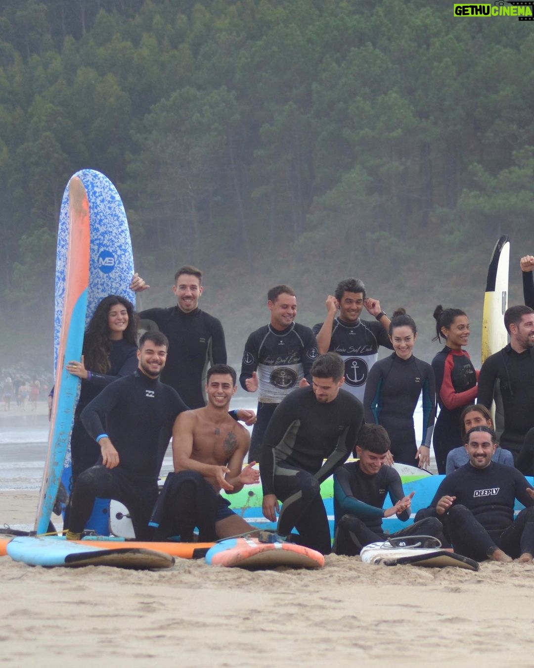 Ester Exp贸sito Instagram - mis hermanos @viveirosurfingfamily 馃挋 Galicia