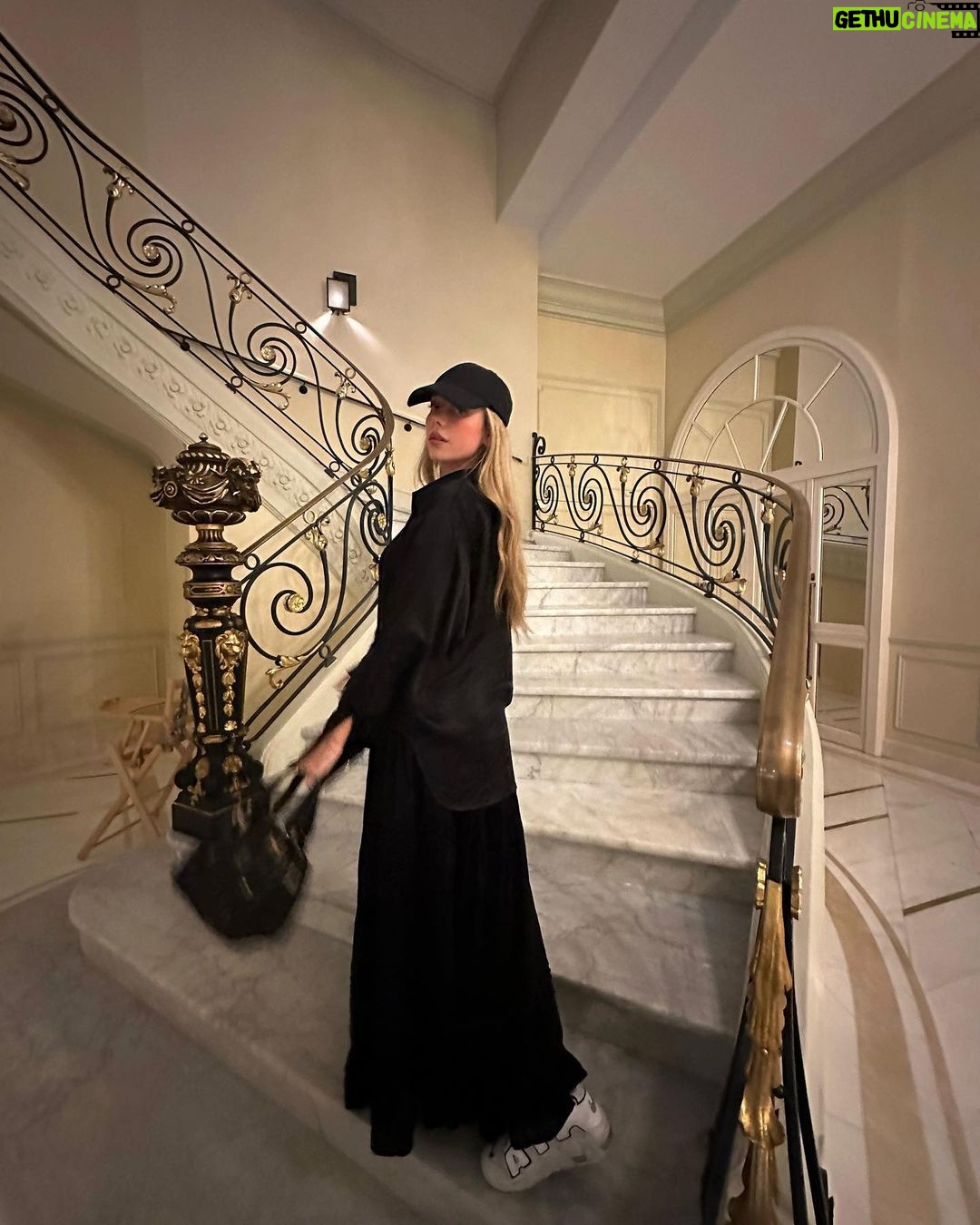 Ester Expósito Instagram - ♡ muchas cosas ♡