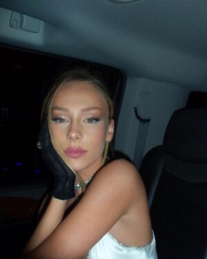 Ester Expósito Instagram - 