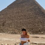 Ester Expósito Instagram - estaba perdida por El Cairo y buceando en el Mar Rojo💕🌙 💕 Egypt