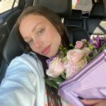 Ester Expósito Instagram - decidí sumergirme solo en lo que me fuese a incendiar por dentro y qué bonito cuando llega..ha sido un regalo❤️‍🔥 Guanajuato, Mexico