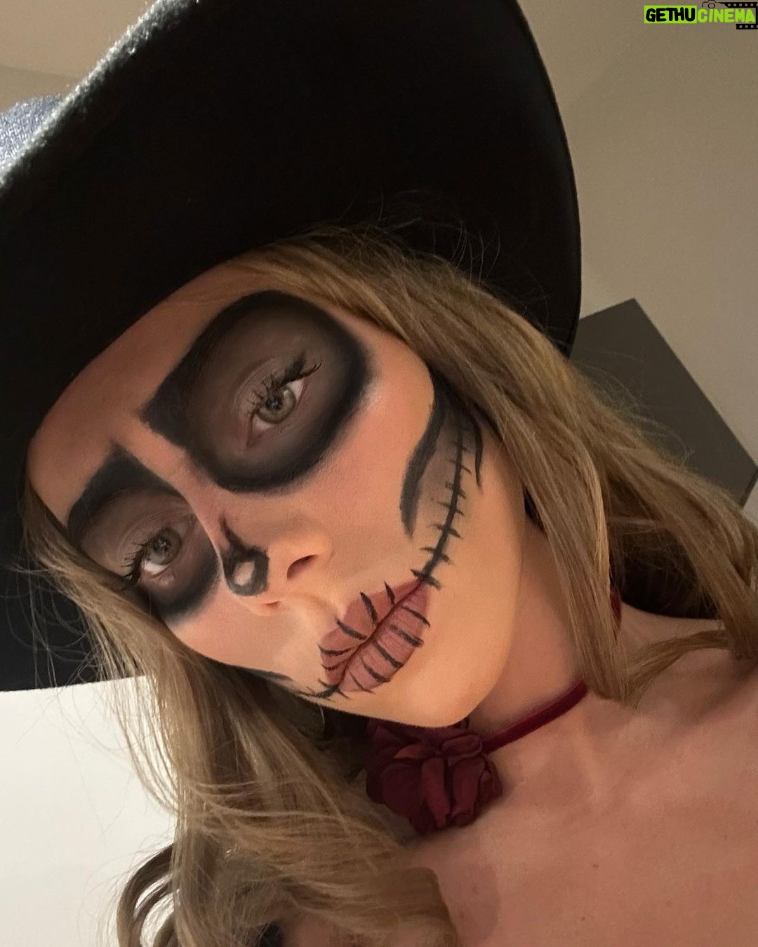 Ester Expósito Instagram - recap mexa .ʚ♡ɞ.. México Lindo