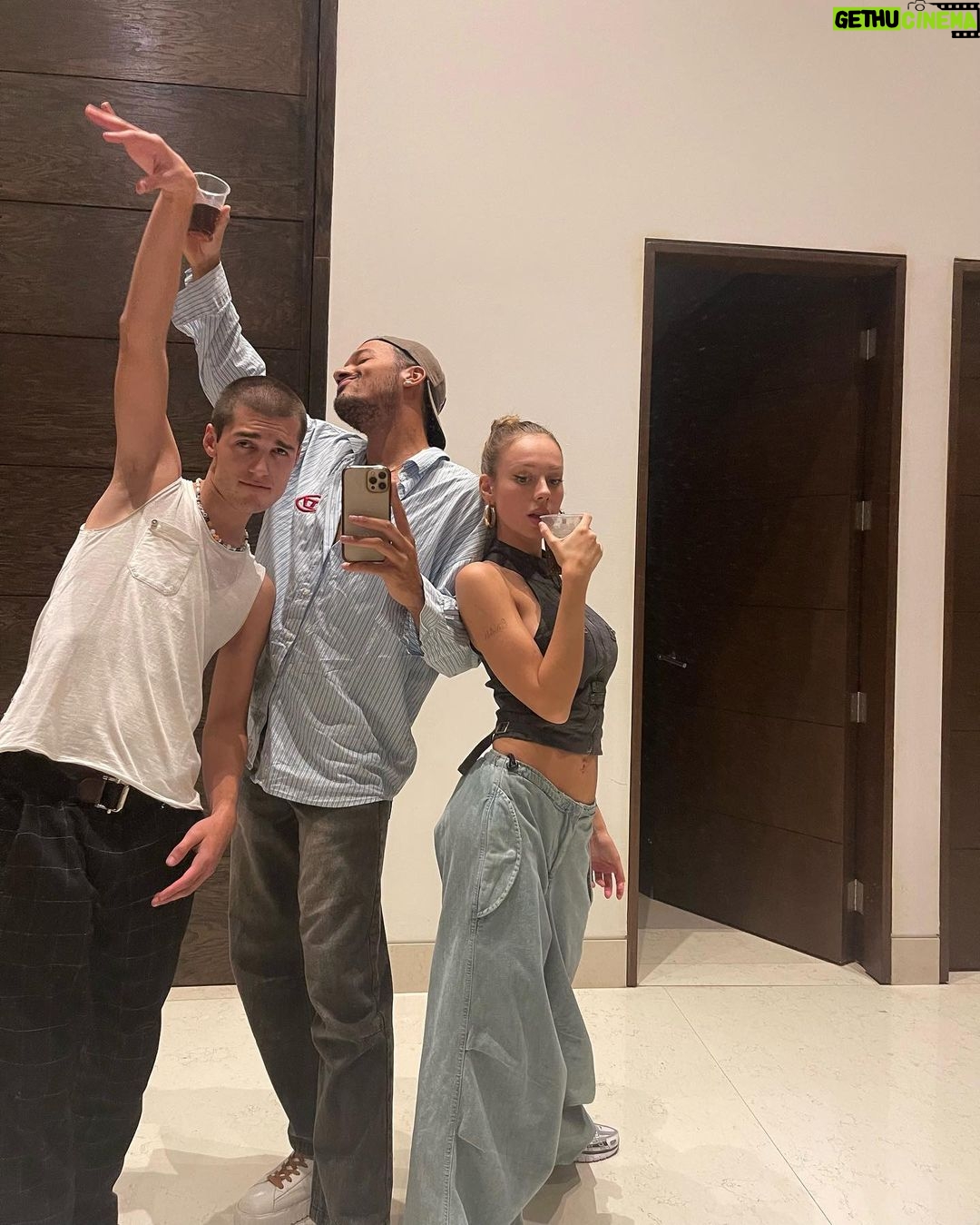 Ester Expósito Instagram - recap mexa .ʚ♡ɞ.. México Lindo