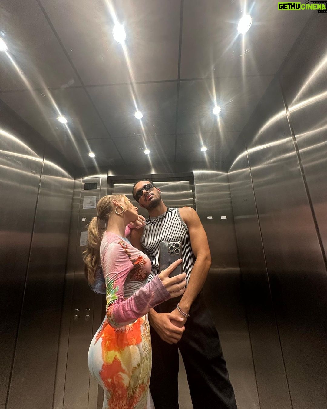 Ester Expósito Instagram - recap mexa .ʚ♡ɞ.. México Lindo