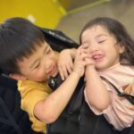 Esther Yang Instagram - 為大家示範一下華麗的推車轉身 . 德州的太陽真的會灼人 那天忘記擦防曬 當晚鼻頭脫皮 . 每週一次的冰淇淋 幫助母親退火 孩紙開心 . 暑假漫漫 轉眼中暑之旅已過一半 努力朝（婚姻70+育兒30 ）邁進 . 大家暑假都在幹嘛？ 別光帶孩子忘了與另一半的愛情啊～ #讀了聖經的教養智慧有感
