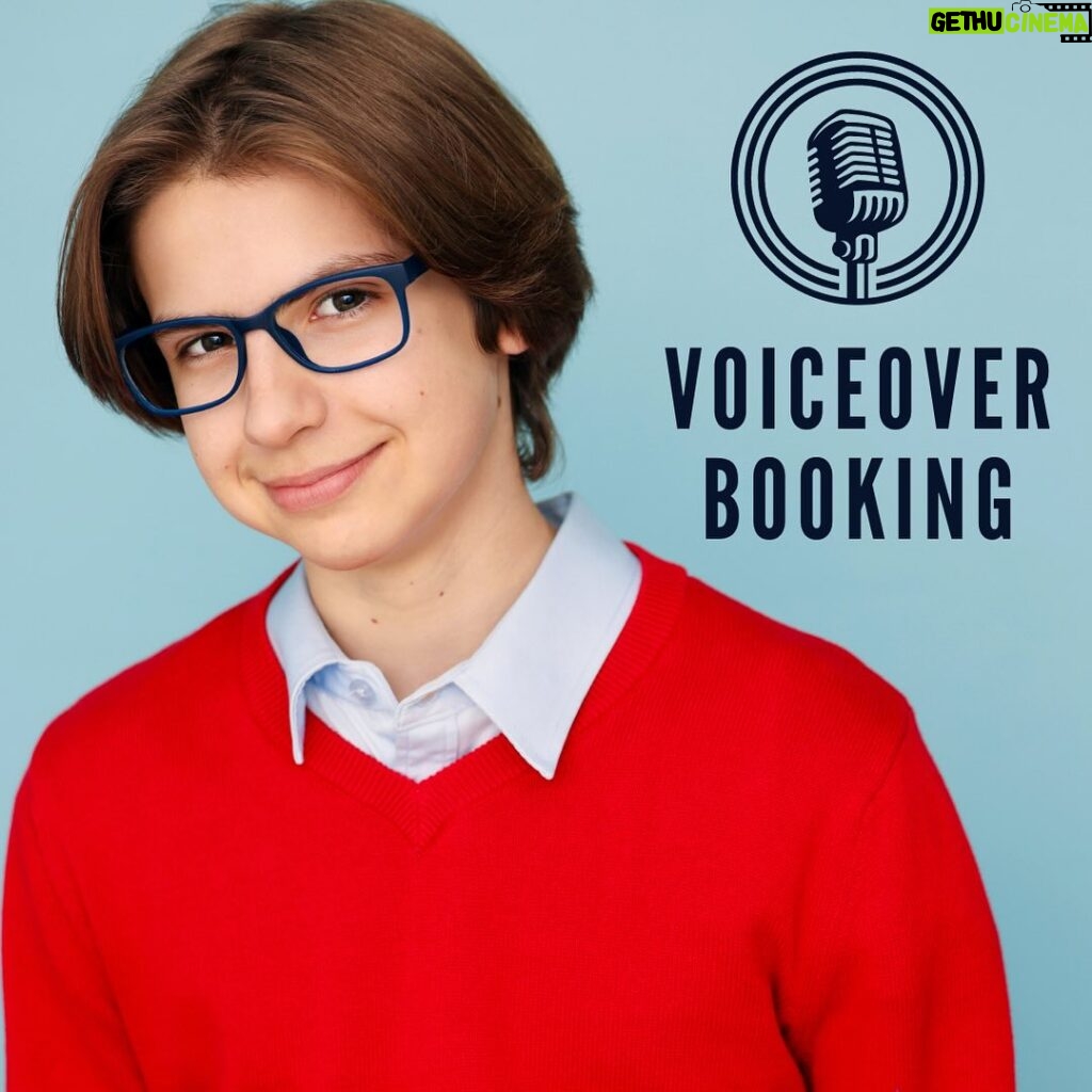 Ethan Thomas Jung Instagram - Always love a #directbooking from a #repeat #voiceover client! 🎙️ #thankful @voice123 Photo by @officialabmphotography #voiceoverartist #voiceoveractor #bookedit #booked #fun #actor #teenactor #teenvoiceover #voactor