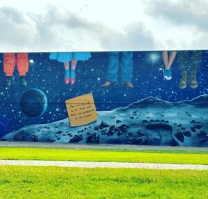 Ethan Thomas Jung Instagram - Having fun at filmmaker bootcamp this week!

“How can the sky be the limit when there are footprints on the moon?”

#filmmaker #film #screenwriter #camerawork #mural #inspiration #art #summer #camp 
#instagood #photooftheday #picoftheday #me #instadaily #instalike #igers #life #amazing #instamood #bestoftheday #model #Actorsofinstagram #actor #acting #childactor #teenactor #younghollywood #aefh #kittalent #casting
