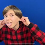 Ethan Thomas Jung Instagram - Audition shenanigans #makeaface #audition #selftape   #instagood #photooftheday #followme #picoftheday #follow #me #instadaily #instalike #igers #life #amazing #instamood #bestoftheday #model #Actorsofinstagram #actor #acting #childactor #boymodel #preteenmodel #tweenmodel #younghollywood #aefh #casting