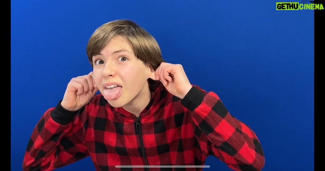 Ethan Thomas Jung Instagram - Audition shenanigans #makeaface #audition #selftape #instagood #photooftheday #followme #picoftheday #follow #me #instadaily #instalike #igers #life #amazing #instamood #bestoftheday #model #Actorsofinstagram #actor #acting #childactor #boymodel #preteenmodel #tweenmodel #younghollywood #aefh #casting