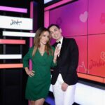Fabienne Carat Instagram - Rdv ce lundi 18 septembre à 9h15 sur @c8lachaine avec @jordandeluxe @carole_carat #chezjordandeluxe CANAL+