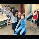 Fabienne Carat Instagram - Parce que tu aimais rire, parce qu’il y avait en toi cette éternelle jeunesse d’esprit. Parce que tu partageais aussi avec nous toute ton expérience de vie, d’homme et d’artiste. Parce que tu étais entier, sensible et fougueux. Parce que tu étais l’icône de notre série, le pilier et le papa de tous les acteurs. Parce que tu aimais tellement la vie. Parce que les épreuves, trop d’épreuves avilissent les cœurs trop purs, les esprits libres et les âmes bienveillantes. Parce que tu es étais un roc, parce que tu nous transmettais tes passions pour les mots, la poterie et l’authentique. Parce que tu étais un passionné, un amoureux, parce que je n’y crois pas, parce que je t’aime et que l’on t’aime au-delà 🙏 #michelcordes #romanelibert