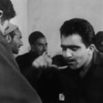 Fariborz Arabnia Instagram - ▪️فیلم خواستگاری(۱۳۴۱) کارگردان و تهیه‌کننده: ابراهیم گلستان بازیگر نقش خواهر داماد: فروغ فرخزاد موسسه‌ی ملی فیلم کانادا در سال ۱۳۴۰، ساختن فیلم کوتاهی به نام خواستگاری را به «سازمان فیلم گلستان» پیشنهاد کرد. در این فیلم، ‘فروغ فرخ‌زاد’ هم دستیار کارگردان بود و هم بازیگرِ نقشِ خواهرِ‌داماد. نقش حاج‌آقا(پدر عروس) را ابتدا قرار بود ‘جلال ‌آ‌ل‌احمد’ بازی کند که بعد از انصراف او، ‘پرویز داریوش’ این نقش را بازی کرد. ‘طوسی حایری’ نیز، نقش مادر حسن(داماد) را دارد. نقش داماد را  ‘محمود هنگوال’ بازی می‌کند. عروس هم ‘هایده تقوی’، دخترعموی ‘ابراهیم‌ گلستان’ است. شاید این اولین باری باشد که لحظاتی پر از افسون و‌ خاطره‌انگیز را بتوان از  بازی ‘فروغ فرخزاد’، آن هم با این  کیفیت خوب تماشا کرد و البته، در کنار ‘پرویز داریوش’(۴/اسفند/۱۳۰۱ تا ۱۵/اسفند/۱۳۷۹ نویسنده، شاعر، و‌ مترجم پرکار معروف ایرانی) و ‘طوسیِ حایری’(نویسنده، مترجم، و اولین گوینده‌ی زن رادیوی ملی ایران). ‘طوسی حایری’ پس از پایان تحصیلات دبیرستانی، به فرانسه رفت و از دانشگاه سوربن‌ دکتری زبان فرانسه دریافت کرد. ▪️بسته‌ی یکم، ورق بزنید و دنباله‌ی فیلم را در بسته‌ی دوم تماشا کنید.