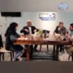 Fariborz Arabnia Instagram - ▪️ورق بزنید.