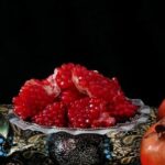 Fariborz Arabnia Instagram - 🍉 یلدا، شب چله، این کهن‌ترین شب‌نشینی ایرانی و آیین زیبا و باستانی ایران‌زمین، بر همه‌ی مردم ایران، در هر گوشه از جهان شاد و پر از یادواره‌های شیرین باد. باشد که یلدای امسال پایان سیاهی‌های روزگار ما ایرانیان و همه‌ی مردمان گیتی باشد. از یاد نبریم که دشمنان ایران و ایرانی ما را اندوهگین، ناامید، و تنها و بی‌کَس می‌خواهند؛ یار و همدرد و پشتیبان یکدیگر باشیم. زمستان می‌گذرد و روسیاهی بر زغال می‌ماند. 🌺🍀❤️☘️🌹
