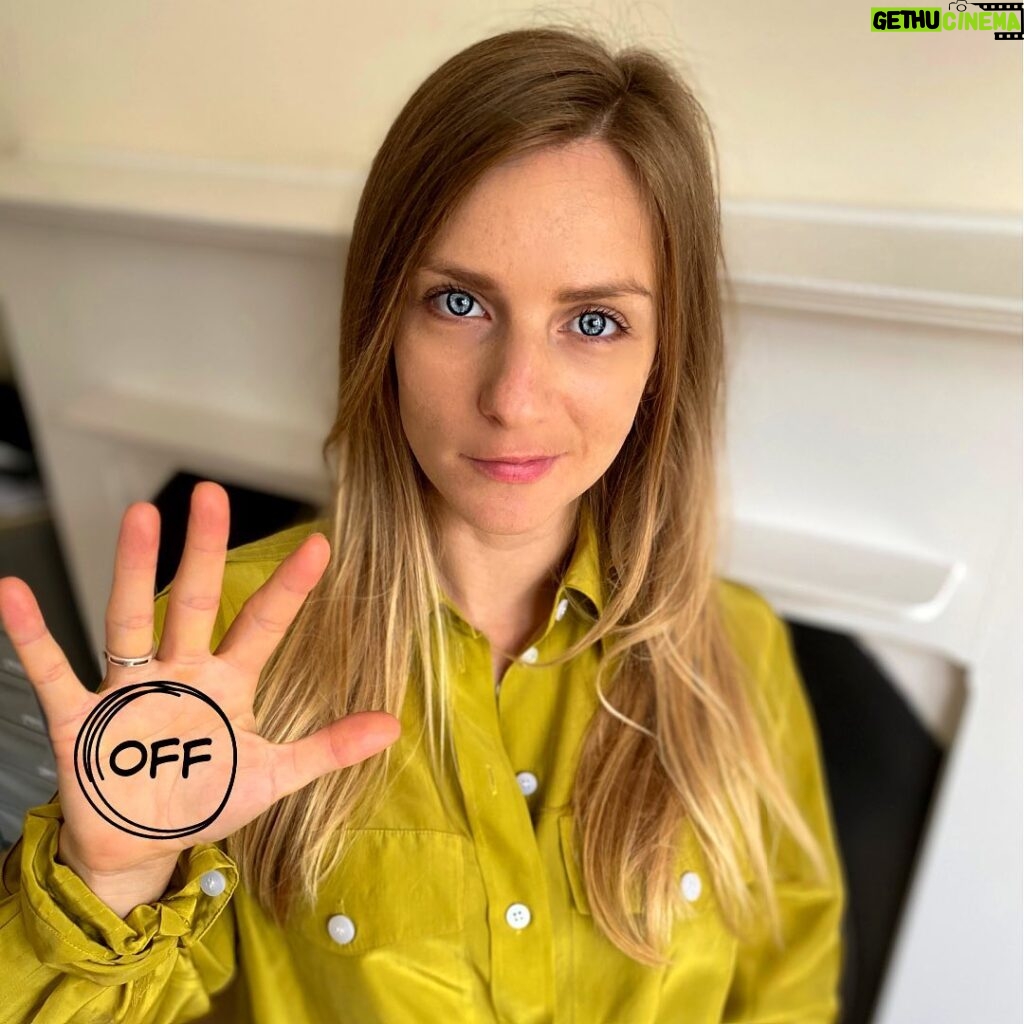 Faye Marsay Instagram - I'm switching off for mental health with @iamwholeuk on #DigitalDetoxDay #IAMWHOLE Saturday the 5th Sept... give yourself a rest from all the noise. Look after your precious self.