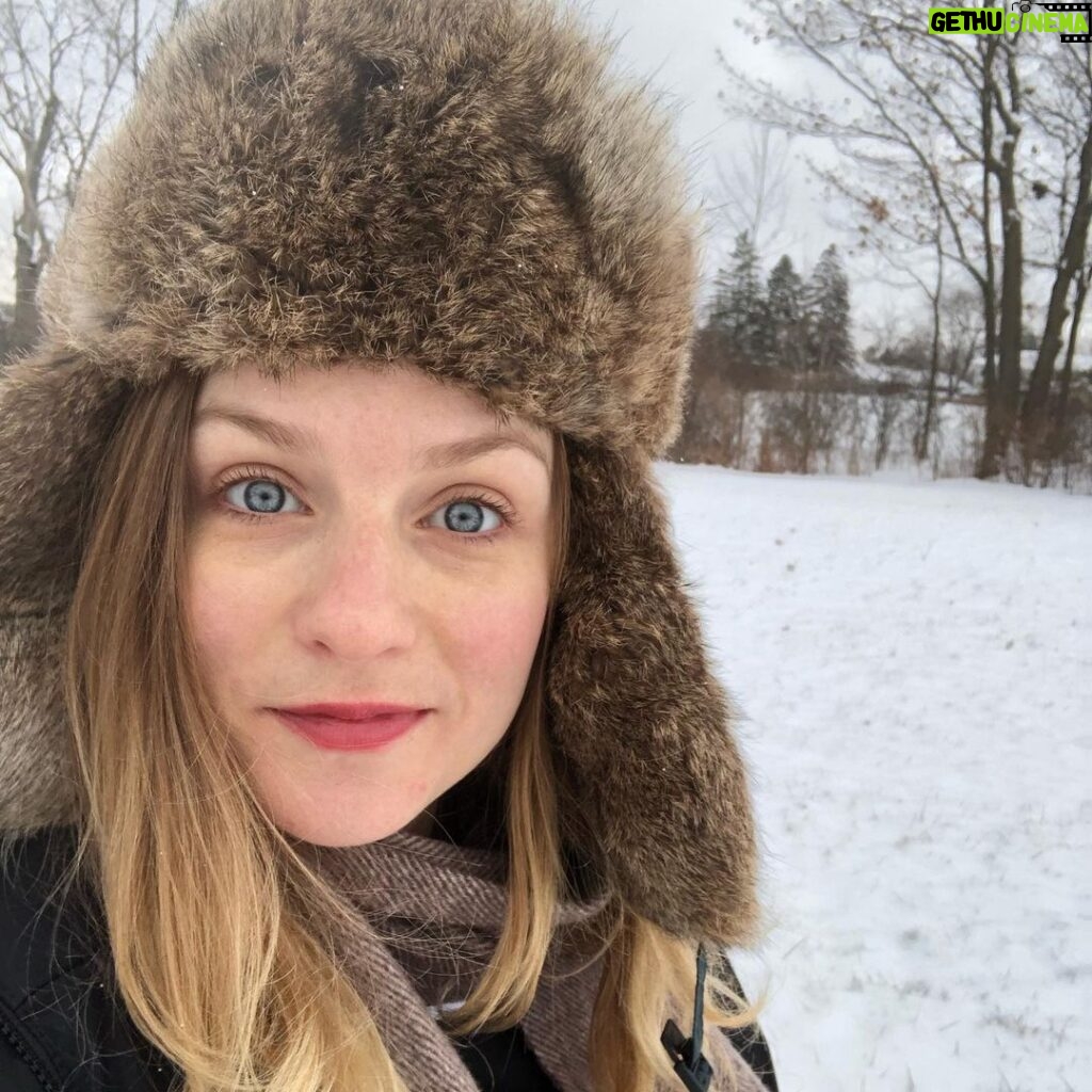 Faye Marsay Instagram - Snowy, Canadian birthday! 👍 🇨🇦 thanks @greatheidi x x