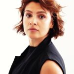 Feride Çetin Instagram - Humanius est deridere vitam quam deplorare #tempusfigit #gülümse🦦 📷@eceo ☯️ @tumayozokurofficial