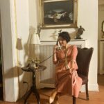 Feride Çetin Instagram – Alo, orada misin? #dilektaşı #onset🎥🎬 styling @cabirgunesen Göktürk, Istanbul, Turkey