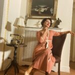 Feride Çetin Instagram – Alo, orada misin? #dilektaşı #onset🎥🎬 styling @cabirgunesen Göktürk, Istanbul, Turkey