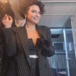 Feride Çetin Instagram - Yeşilçam filmlerine tutkun kaç kisiyiz? Ha bu arada hosgeldin Fatma☯️ @dilektasidizisi @pastelfilmtv @ozlemgulbirmanagement @kanald Istanbul, Turkey