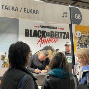 Fermin Muguruza Instagram - Durangoko Azoka abenduak 6, 7, 8, 9, 10. Talka Records 69 stand.
@blackisbeltza.2.ainhoa .
Eskerrik asko Durango - @bidasoa_2018_2023 abenduak 6 = sold out 
.
“BIDASOA 2018-2023” 
ZUGAZA ZINEMA:
Abenduak 7 ⏰ 20:30
Abenduak 8 ⏰ 20:30
Abenduak 9 ⏰ 20:30
Abenduak 10 ⏰ 20:30
#bidasoa20182023