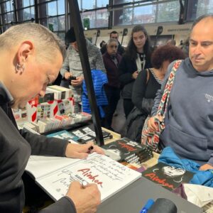 Fermin Muguruza Instagram - Durangoko Azoka abenduak 6, 7, 8, 9, 10. Talka Records 69 stand.
@blackisbeltza.2.ainhoa .
Eskerrik asko Durango - @bidasoa_2018_2023 abenduak 6 = sold out 
.
“BIDASOA 2018-2023” 
ZUGAZA ZINEMA:
Abenduak 7 ⏰ 20:30
Abenduak 8 ⏰ 20:30
Abenduak 9 ⏰ 20:30
Abenduak 10 ⏰ 20:30
#bidasoa20182023