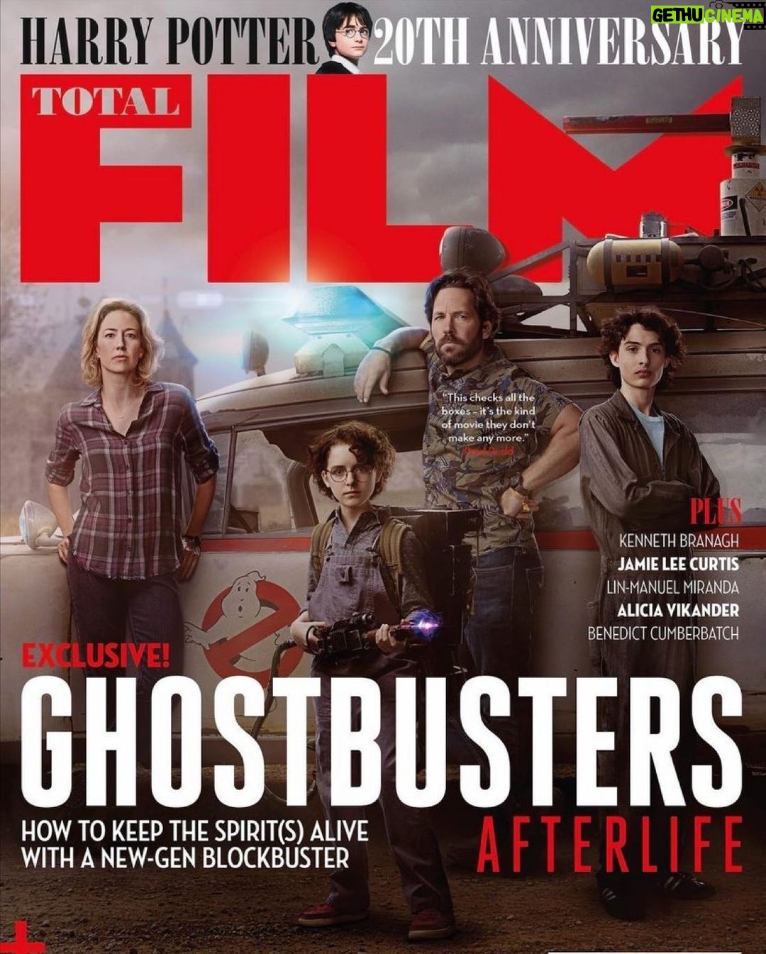 Finn Wolfhard Instagram - Thanks @totalfilm! Ladder 8 - FDNY