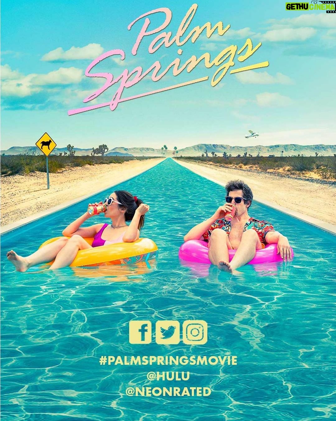 Finn Wolfhard Instagram - This movie is so amazing. Amazing. Amazing. Wait did I already say amazing? Oh shit it’s a time loop I can’t stop!!