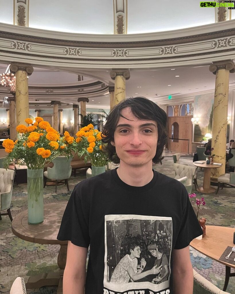 Finn Wolfhard Instagram - It was so amazing being in San Francisco! Thank you @fairmonthotels @fairmontsanfrancisco for the wonderful stay! #FairmontHotels #StayIconic Fairmont San Francisco