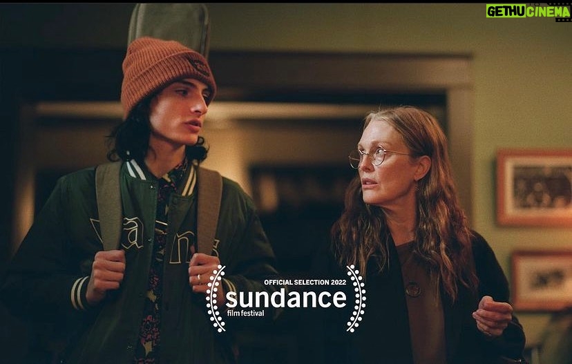 Finn Wolfhard Instagram - When You Finish Saving the World @a24 @juliannemoore @alishaboe @ilovebillybryk @_jackjustice #jaysanders #jesseeisenberg ❤️ Sundance Film Festival