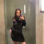 Francisco Soares Instagram – isto foi um dia em que me arranjei e fui jantar sozinho. não adorei, foi um bocado secante, mas foi giro perceber que conseguia ter um date comigo próprio, e no fundo…acho que é sobre isso.