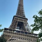 Francisco Soares Instagram - a minha mãe ficou MUITO EXCITADA por ver a torre Eiffel pela primeira vez Paris, France